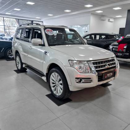 MITSUBISHI PAJERO FULL 3.2 HPE 4X4 16V TURBO INTERCOOLER DIESEL 4P AUTOMÁTICO